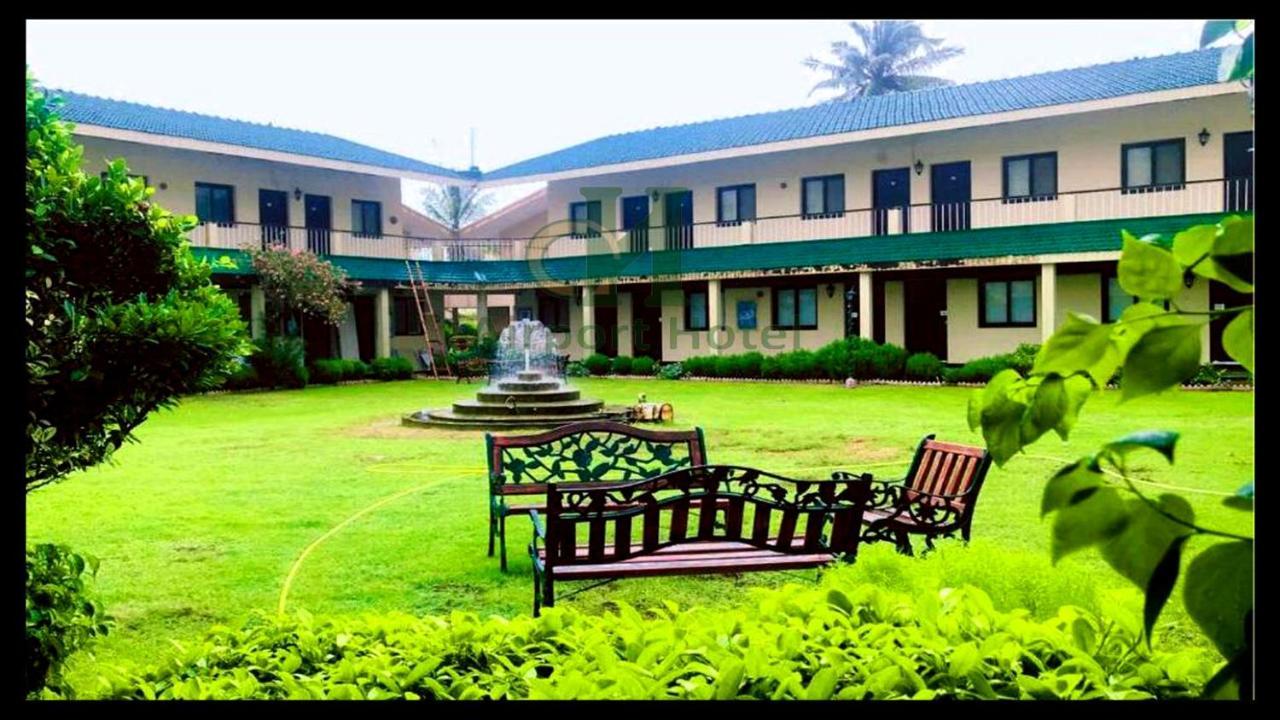 Airport Hotel Karachi Bagian luar foto